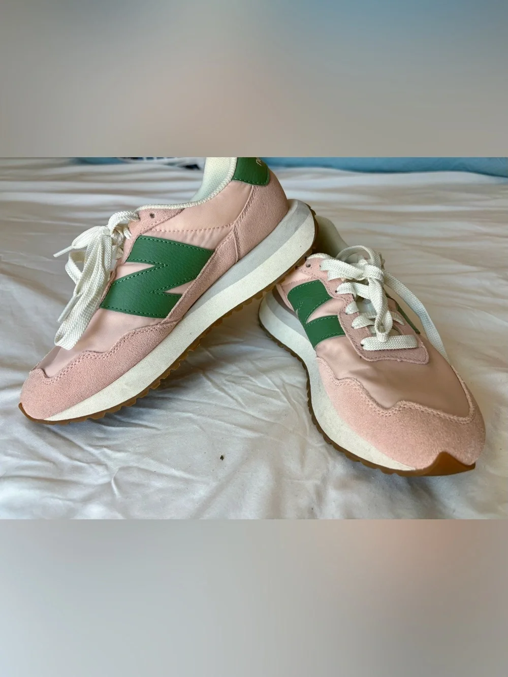 New Balance 237 Sneakers Pink Green Retro Runner Shoes Women’s 7 Y2K EUC - Picture 13 of 14
